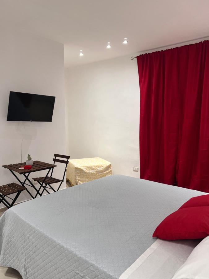 טרמיני אימרסה B&B Moonlight מראה חיצוני תמונה